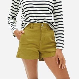 Everlane Women's High Waist Shorts in Autumn Fern